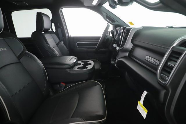 Used 2026 RAM 2500 Laramie image 32