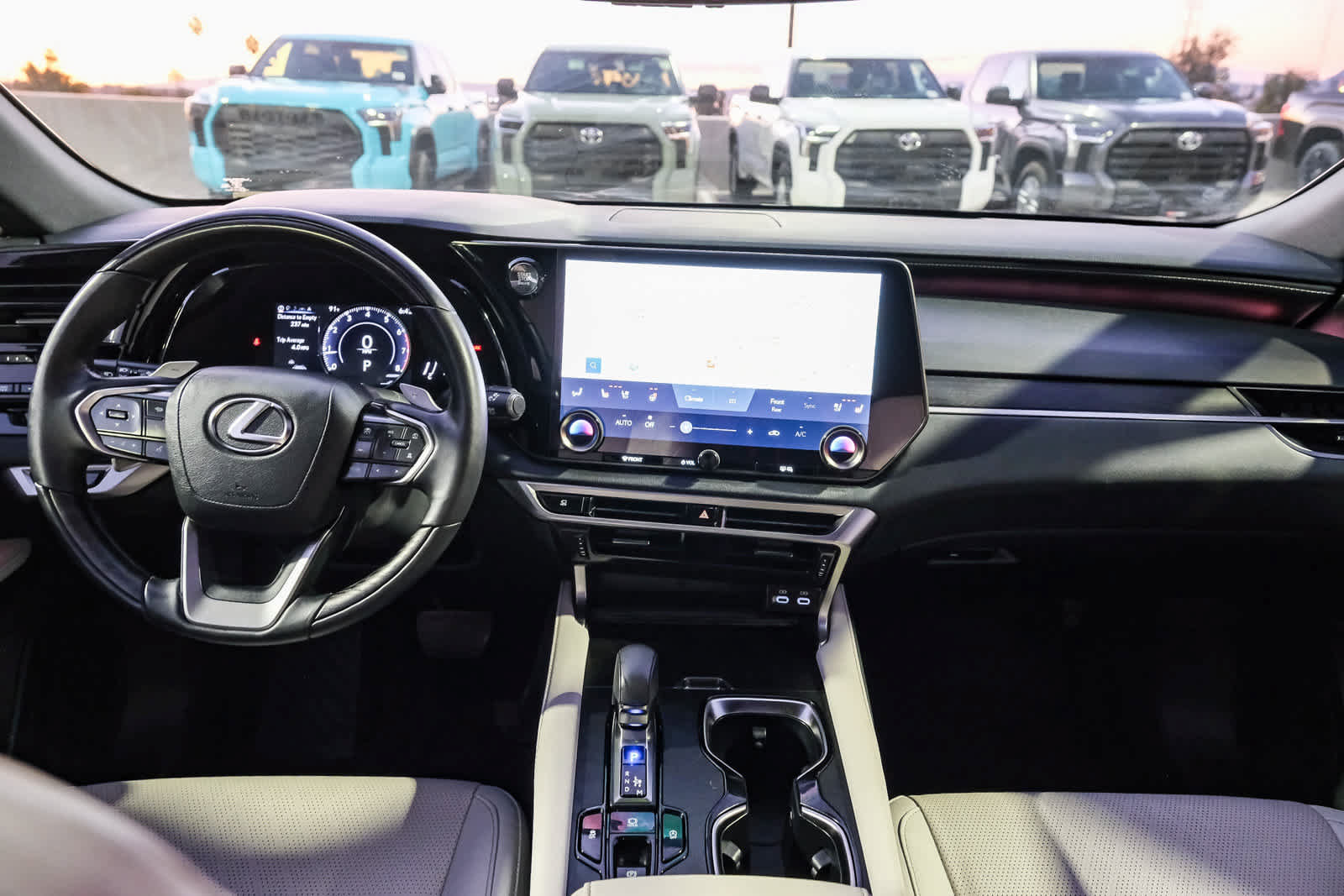 Used 2024 Lexus RX 350 Premium Plus w/ Accessory Package (Z1) FWD image 12