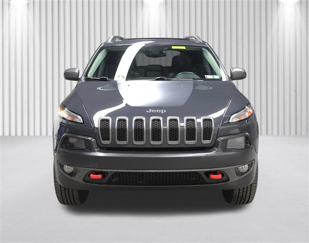 Certified 2017 Jeep Cherokee Trailhawk w/ Comfort/Convenience Group AWD/4WD image 45