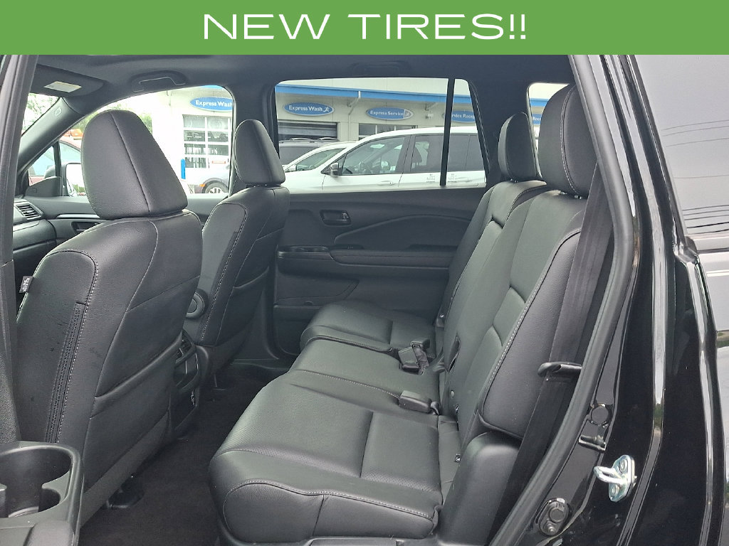 Used 2023 Honda Passport EX-L image 13