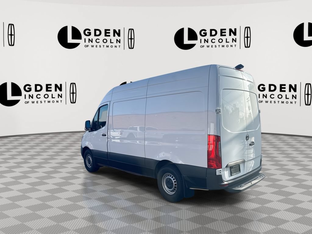 Used 2023 Mercedes-Benz Sprinter 1500 image 6