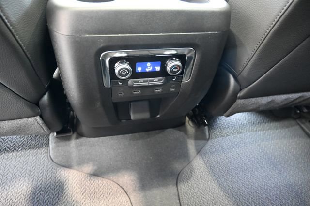 New 2026 GMC Yukon XL Denali w/ Denali Reserve Package image 31