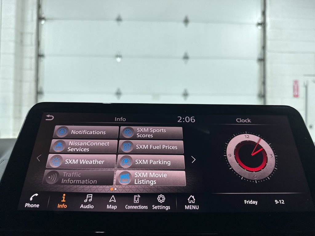 Used 2022 Nissan Armada SL w/ Captain's Chairs Package image 24