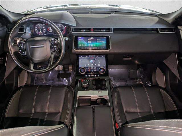 Used 2019 Land Rover Range Rover Velar R-Dynamic SE image 17