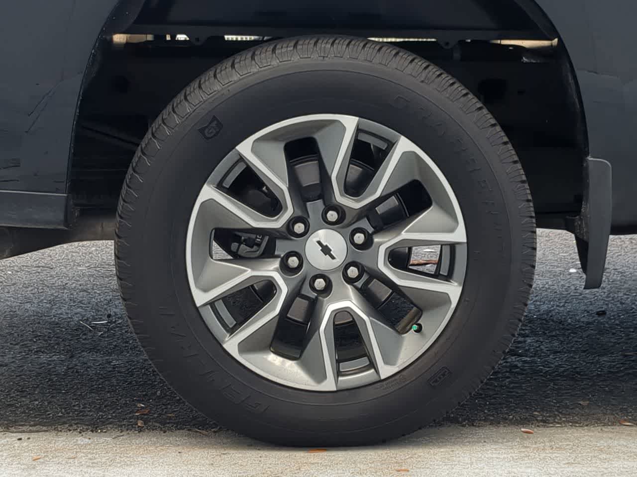 Used 2025 Chevrolet Silverado 1500 RST w/ Convenience Package II image 13