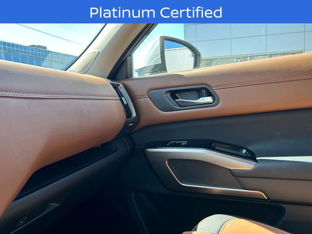 Certified 2025 Nissan Pathfinder Platinum AWD/4WD image 21