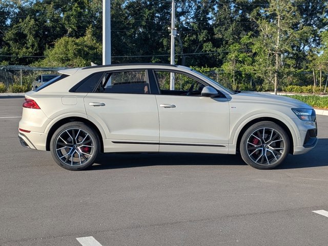 Certified 2022 Audi Q8 Prestige AWD/4WD image 4
