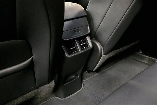 Used 2026 Chevrolet Equinox LT w/ Convenience Package II image 10