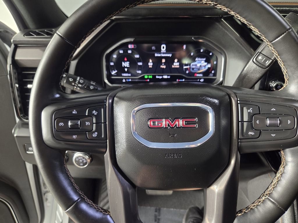 Used 2025 GMC Sierra 2500 AT4 image 19