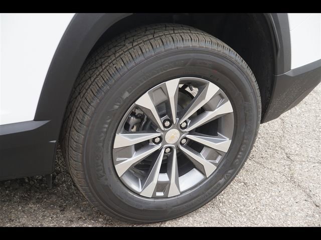 New 2026 Chevrolet Equinox LT w/ Convenience Package II FWD image 22