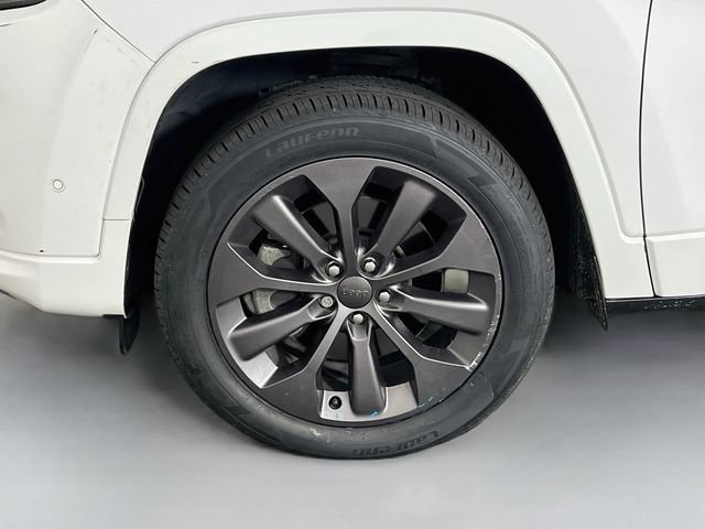 Used 2021 Jeep Cherokee High Altitude AWD/4WD image 28