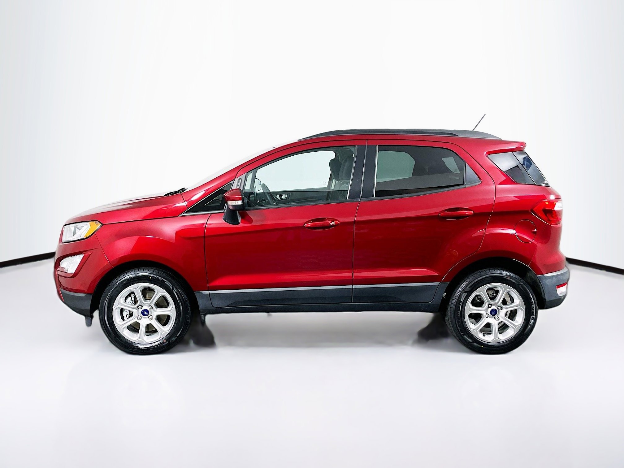 Used 2020 Ford EcoSport SE image 4