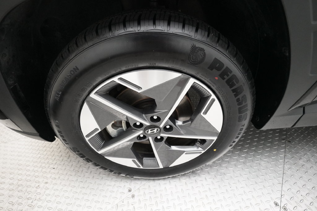 Used 2025 Hyundai Tucson SEL AWD/4WD image 25