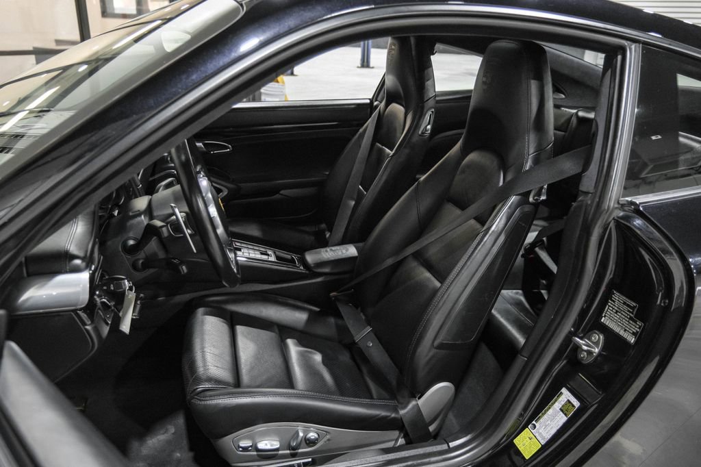 Used 2016 Porsche 911 Carrera Black Edition RWD image 35