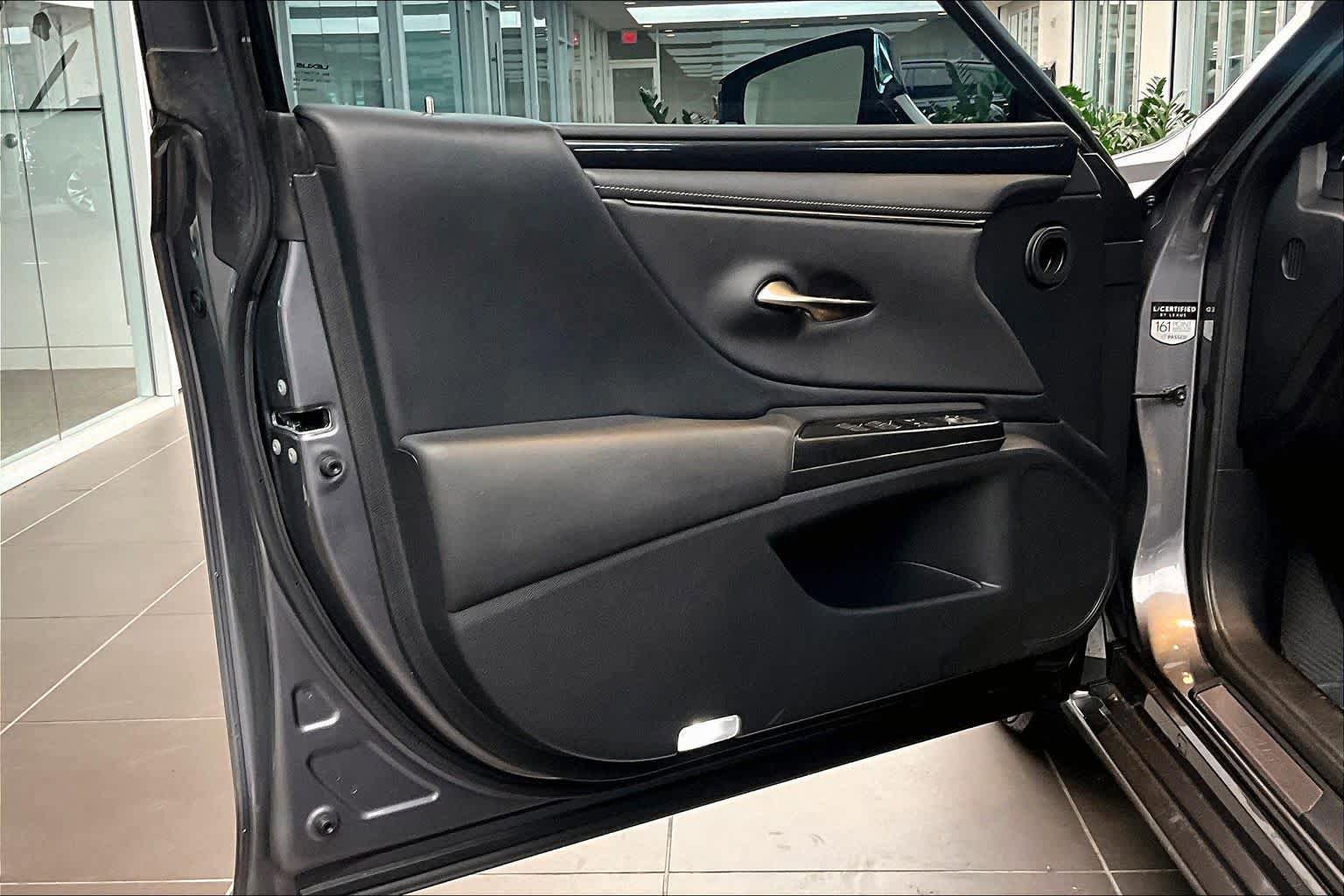 Used 2021 Lexus ES 350 w/ Accessory Package 2 FWD image 22