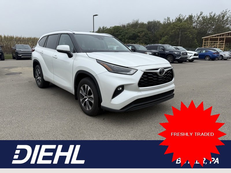 Used 2022 Toyota Highlander XLE