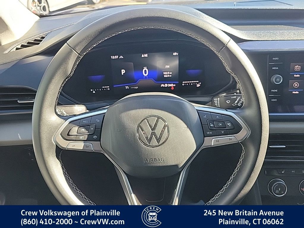 Certified 2022 Volkswagen Taos SE AWD/4WD image 5