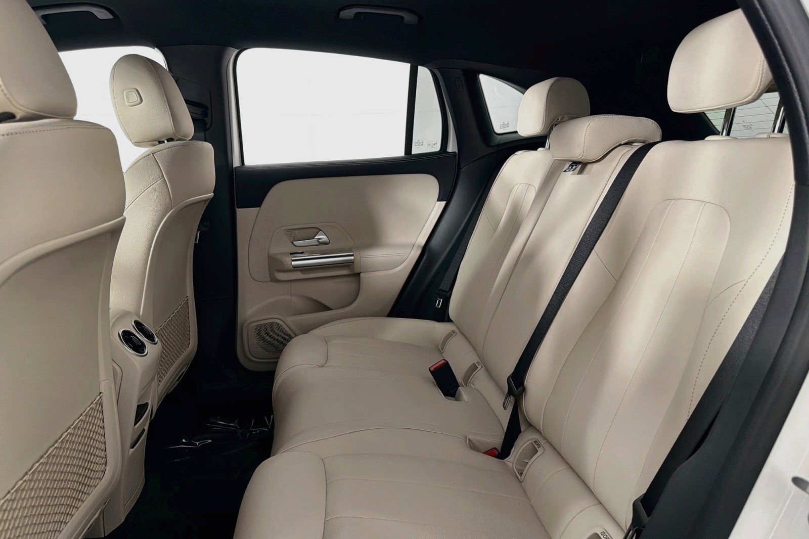 New 2026 Mercedes-Benz GLA 250 image 7
