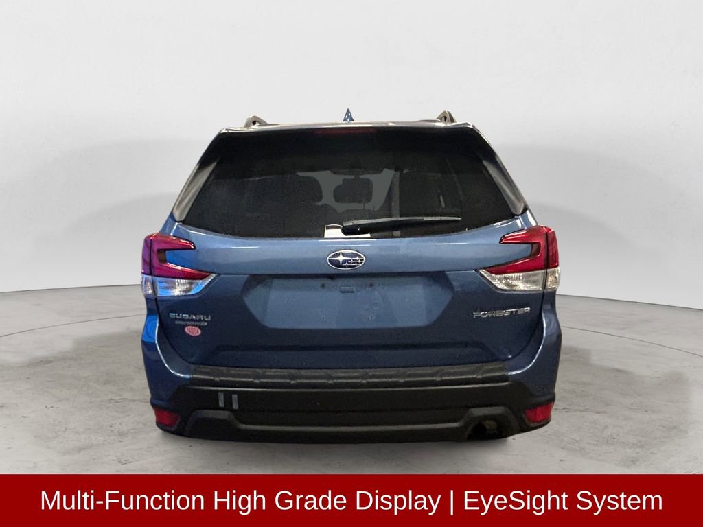 Used 2023 Subaru Forester Premium AWD/4WD image 5