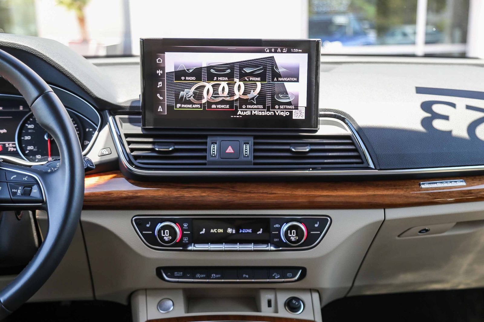 Certified 2023 Audi Q5 2.0T Premium w/ Convenience Package AWD/4WD image 14