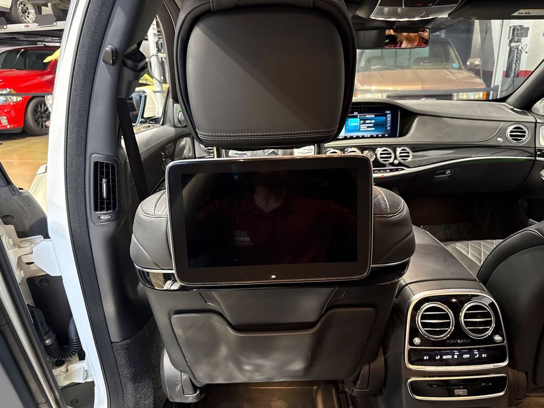 Used 2019 Mercedes-Benz Maybach S 560 4MATIC image 97