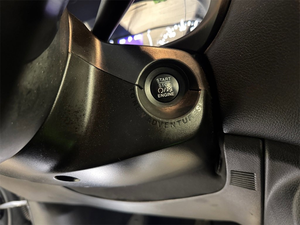 Used 2020 Jeep Renegade Altitude image 29