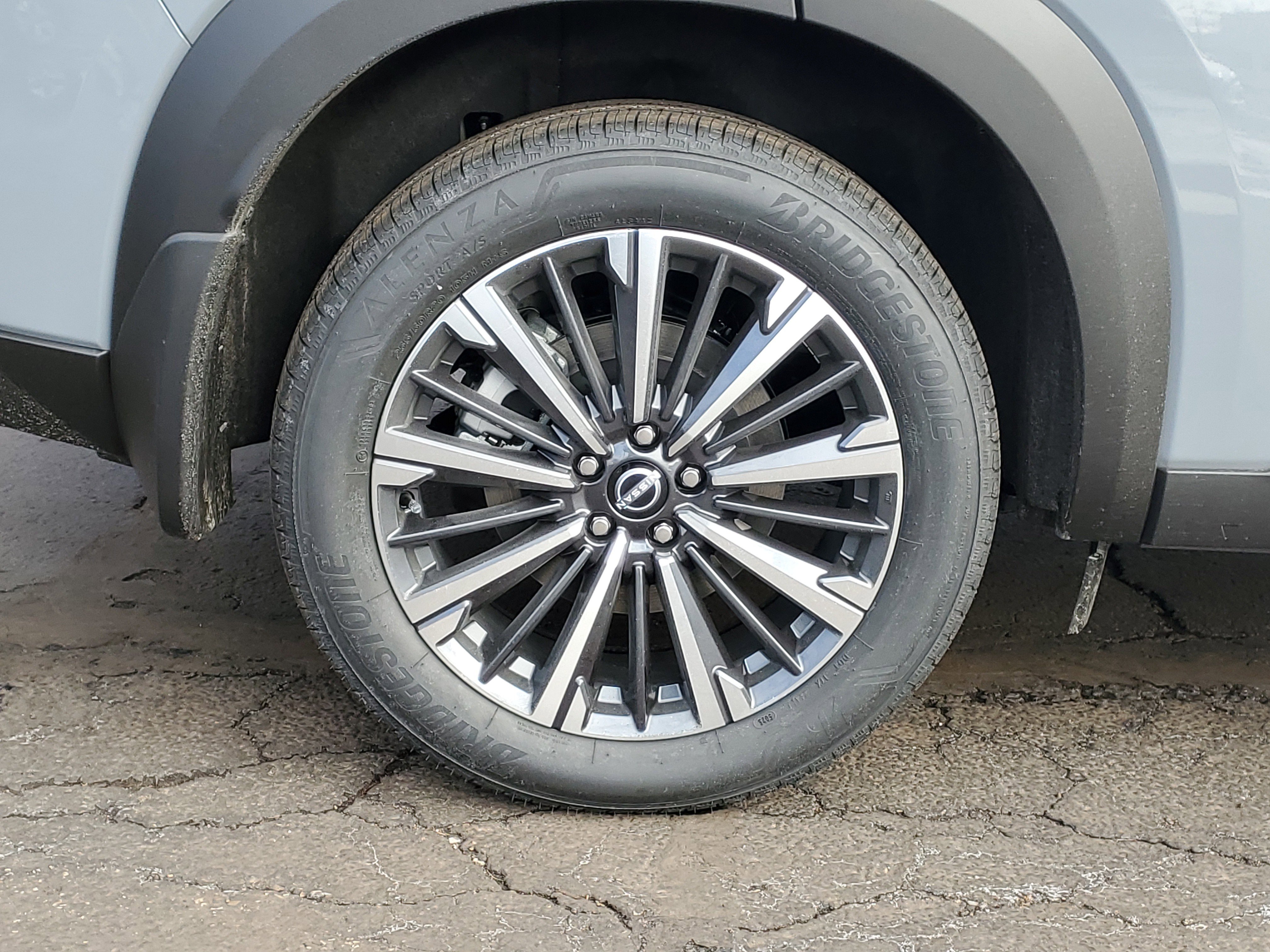 New 2026 Nissan Pathfinder Platinum image 36