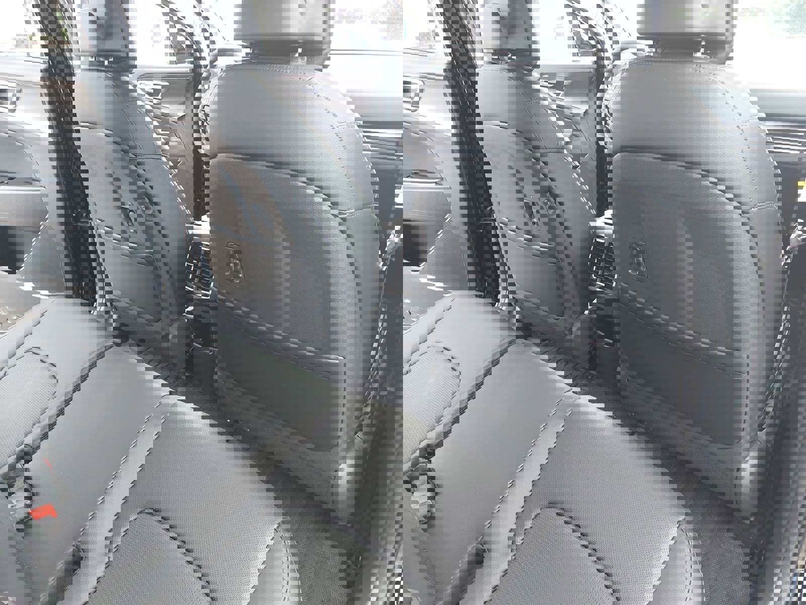 New 2026 Kia Sportage EX image 11