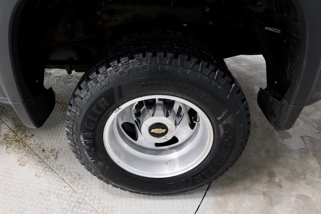 Used 2021 Chevrolet Silverado 3500 High Country image 19
