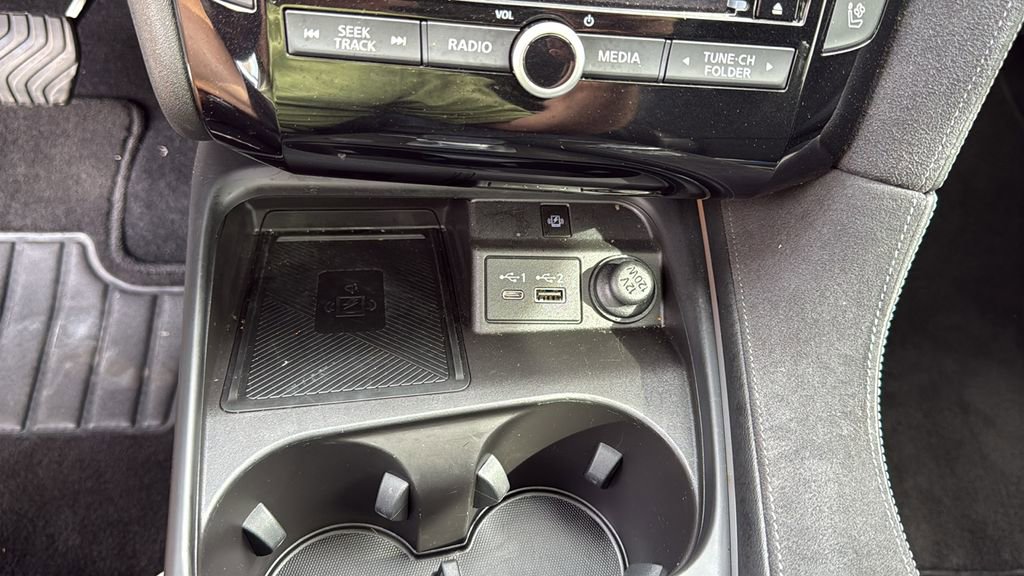 Used 2023 INFINITI QX50 Sensory w/ Accent Package FWD image 34
