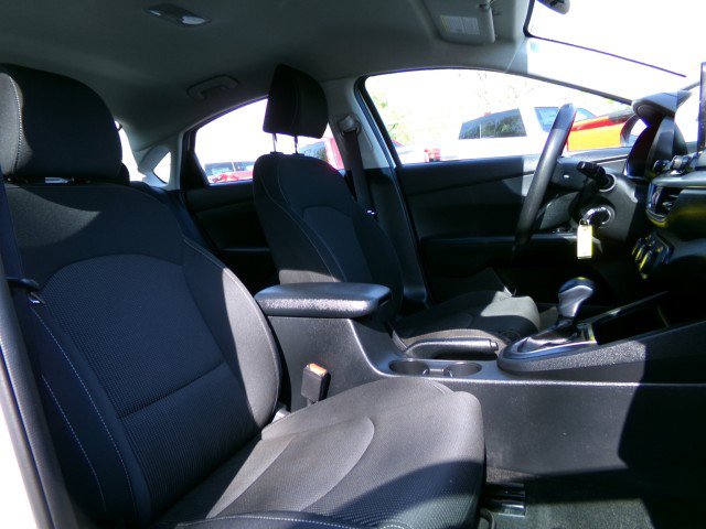 Used 2021 Kia Forte LXS FWD image 11