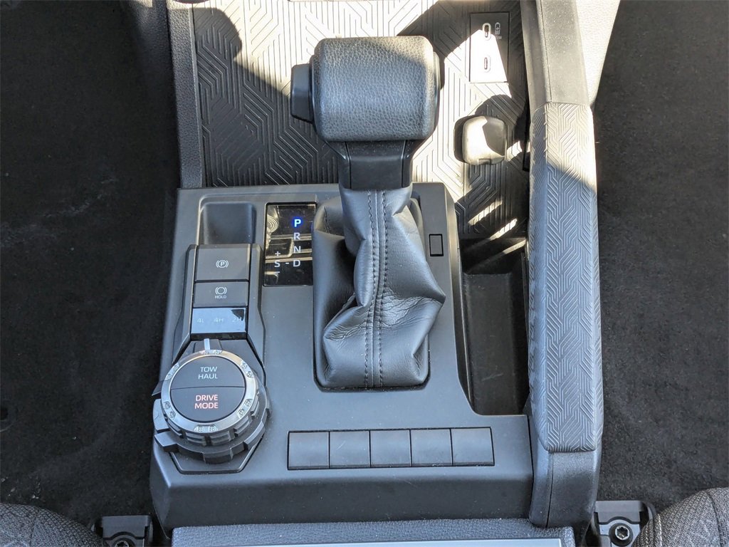 Used 2025 Toyota 4Runner SR5 image 24