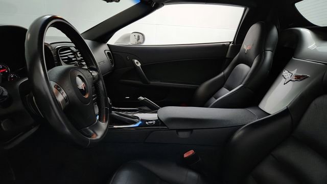 Used 2010 Chevrolet Corvette Grand Sport w/ Preferred Equipment Group image 12