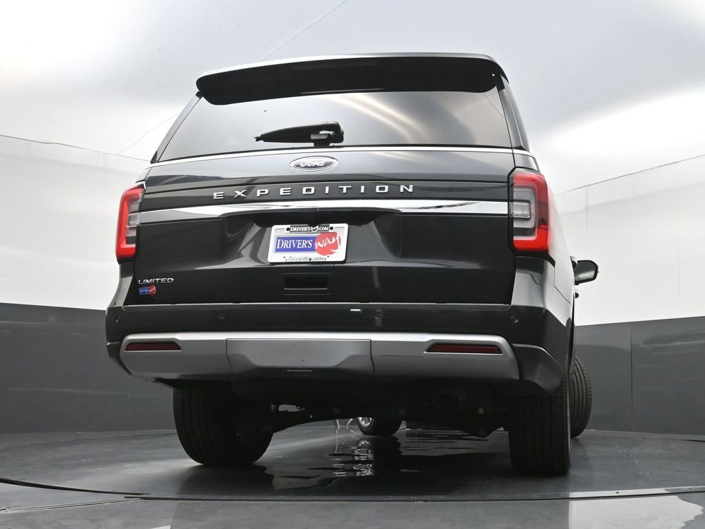 Used 2024 Ford Expedition Limited AWD/4WD image 33