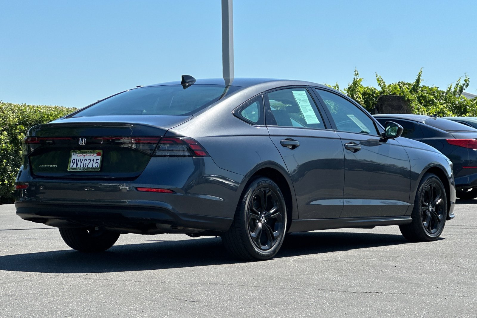 Used 2025 Honda Accord SE image 4