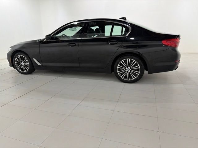 Used 2020 BMW 540i xDrive w/ Premium Package AWD/4WD image 2