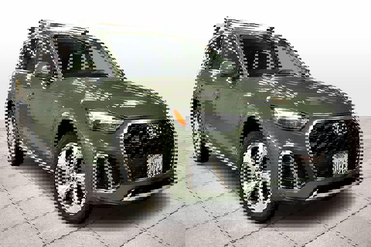 Used 2023 Audi Q5 2.0T Premium Plus image 2