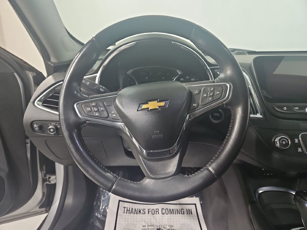 Used 2016 Chevrolet Malibu LT w/ Driver Confidence Package FWD image 15