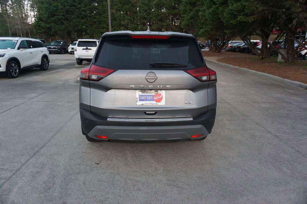 Used 2023 Nissan Rogue SV image 19