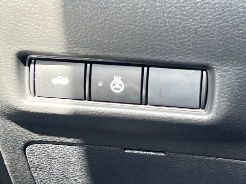 Certified 2026 Nissan Sentra SV w/ SV Convenience Package FWD image 25
