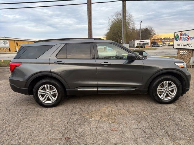 Used 2020 Ford Explorer XLT w/ Equipment Group 202A image 6