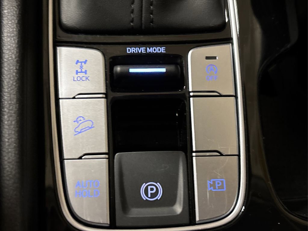 Used 2025 Hyundai Tucson SE image 34