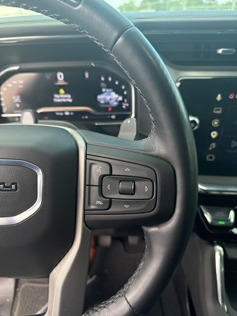 Used 2025 GMC Sierra 1500 Denali AWD/4WD image 9