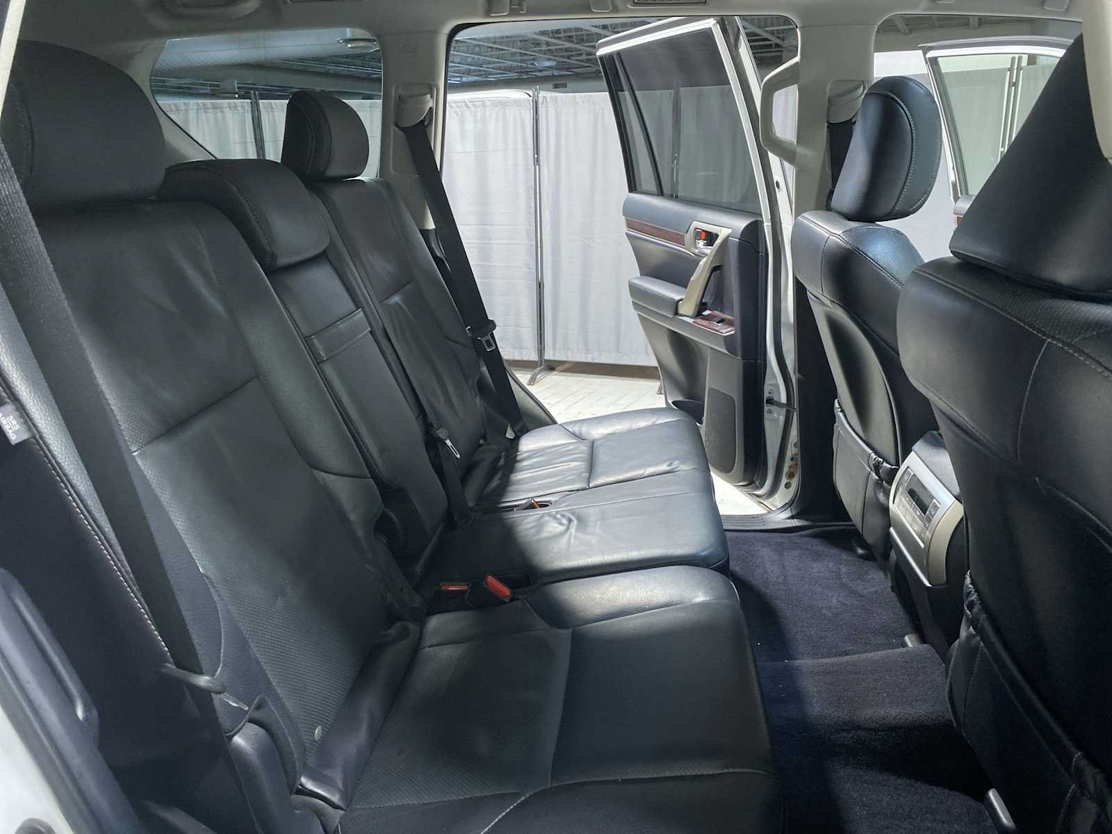 Used 2017 Lexus GX 460 Premium w/ Premium Package AWD/4WD image 13