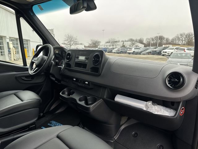 Used 2020 Mercedes-Benz Sprinter 3500 image 26