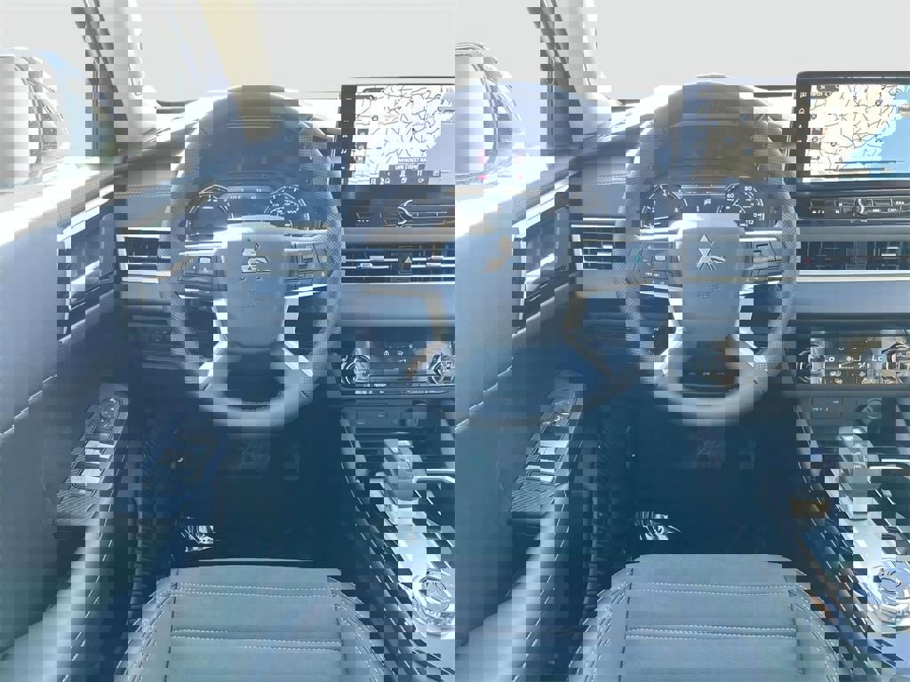 New 2026 Mitsubishi Outlander Trail Edition image 26