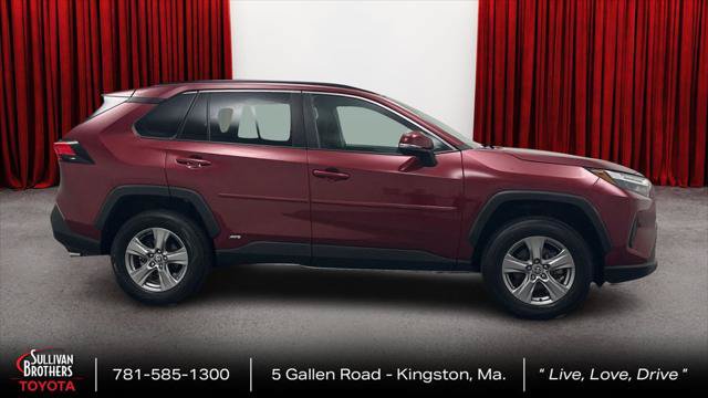Certified 2024 Toyota RAV4 XLE w/ Convenience Package AWD/4WD image 4
