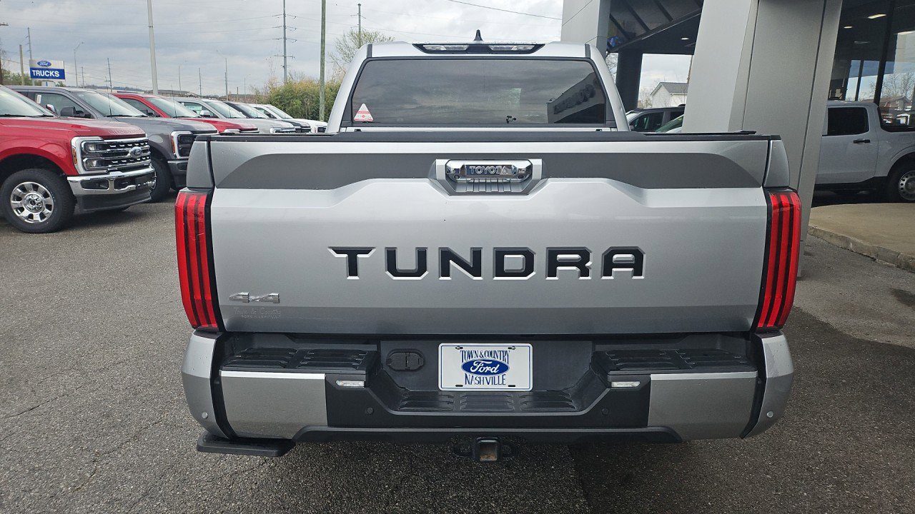Used 2023 Toyota Tundra Limited w/ Power Package image 4
