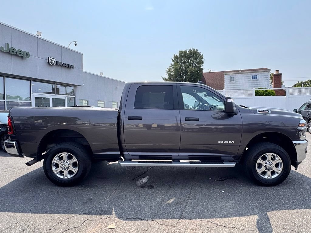 Certified 2025 RAM 2500 Big Horn AWD/4WD image 8