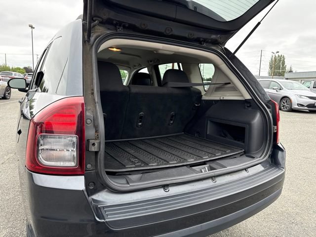 Used 2014 Jeep Compass Sport w/ Power Value Group FWD image 10